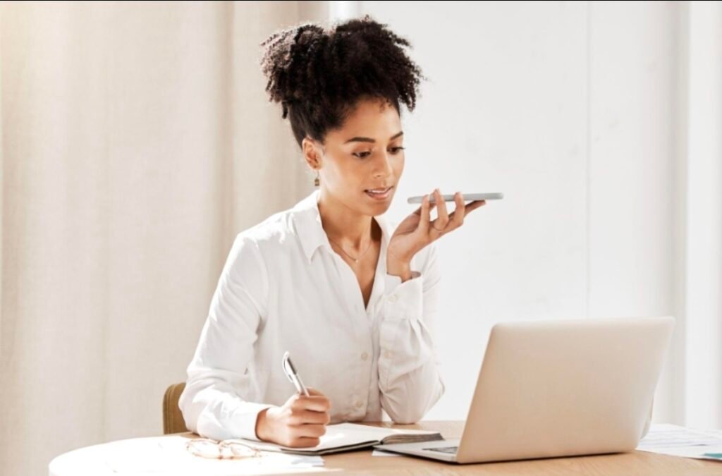 Image illustrant comment commencer un business avec peu de moyens
